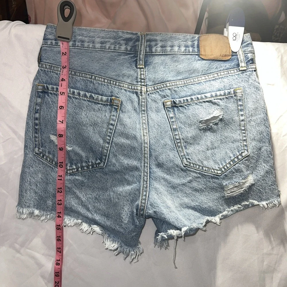 Aeropostale Jean Shorts Women's Size 8 Distressed Denim 90s high rise cut off 74